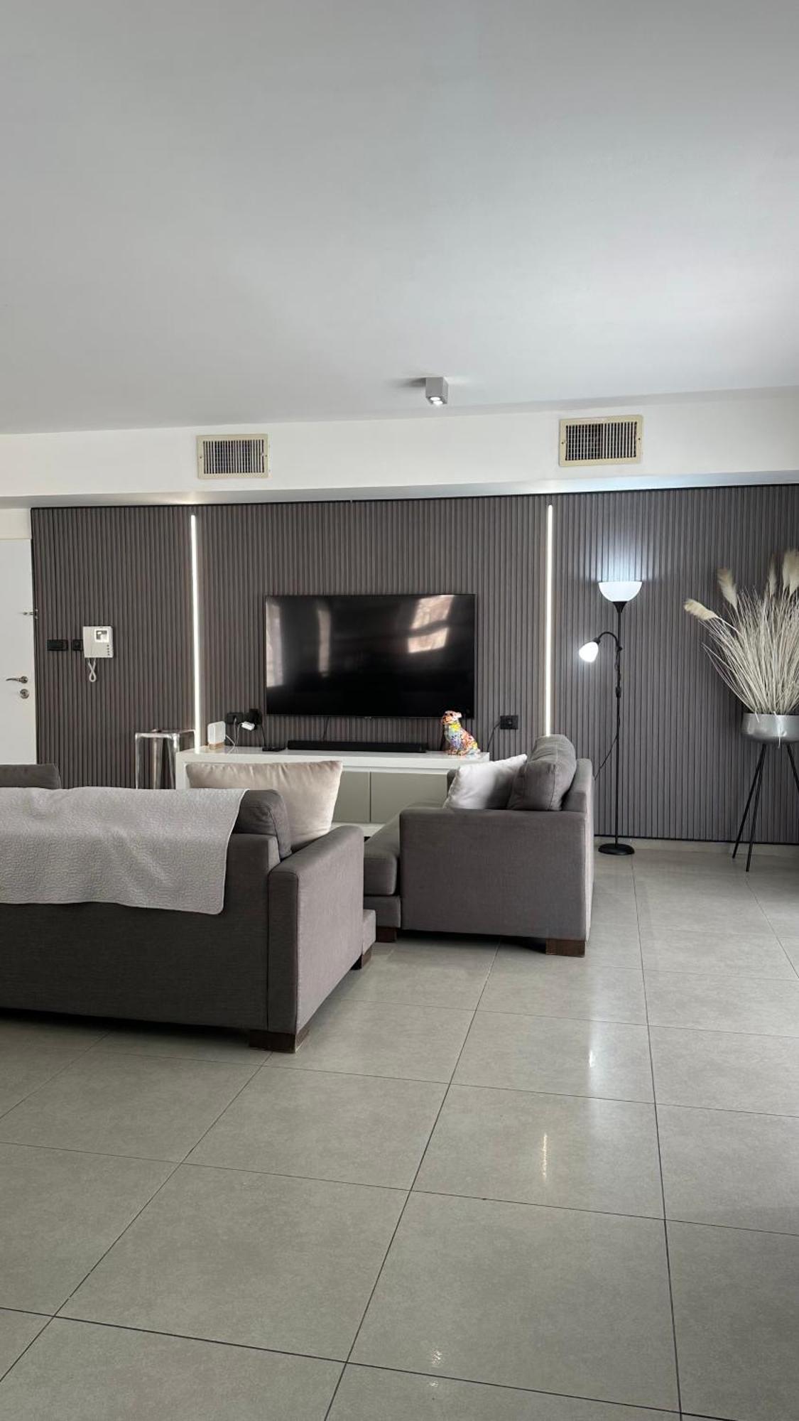 Luxury garden floor Eilat Appartement Buitenkant foto